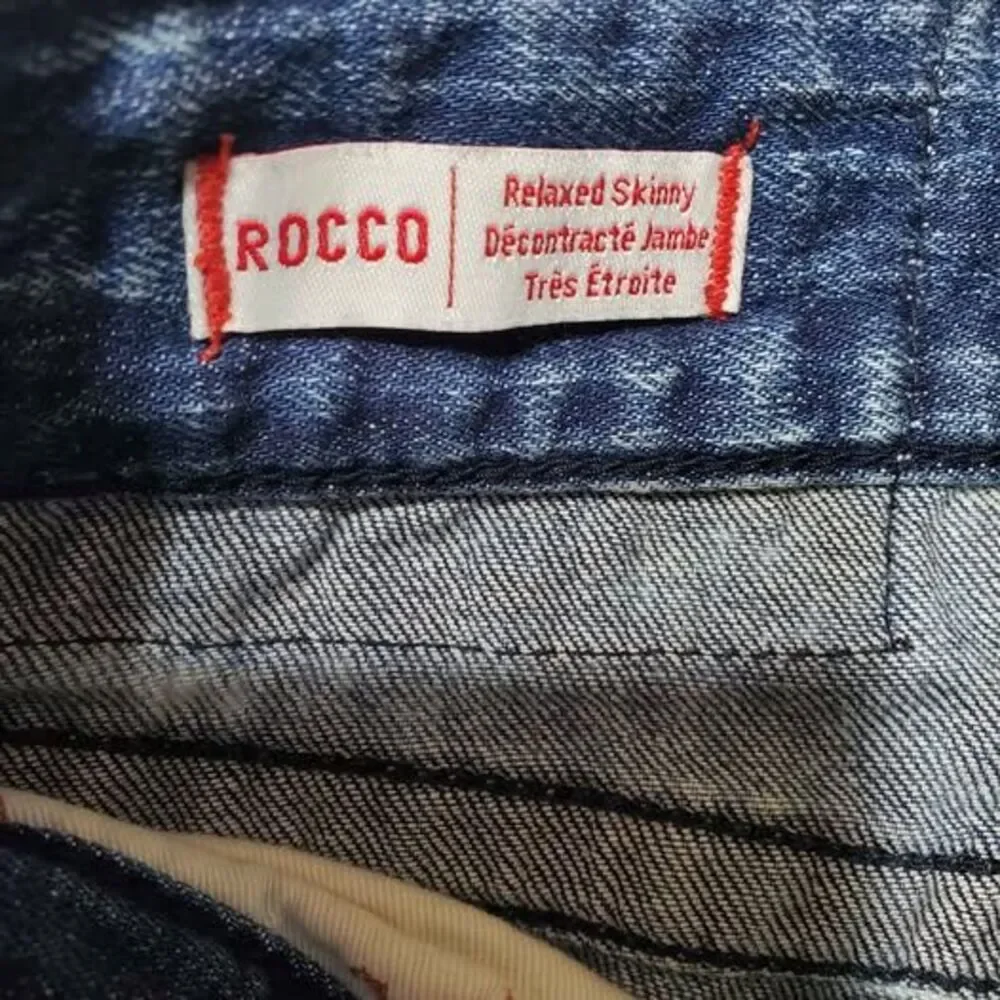 True Religion Rocco Relaxed Skinny Jeans Size 27